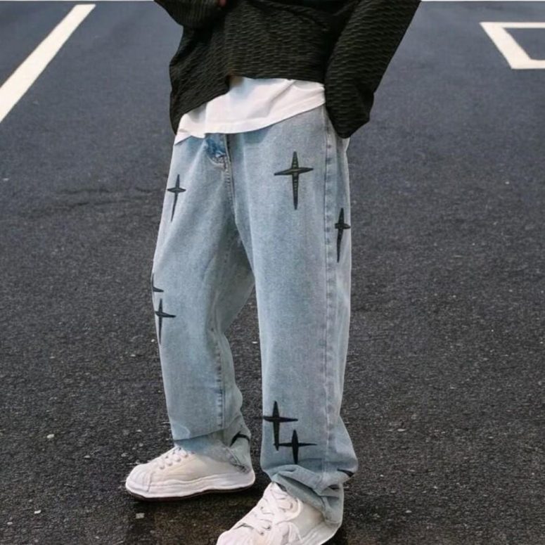 Trendy Baggy Wide-Leg Jeans for Men – Korean Streetwear, Casual Loose Fit Denim Pants. Stylish & Comfortable, Perfect for Everyday Wear.